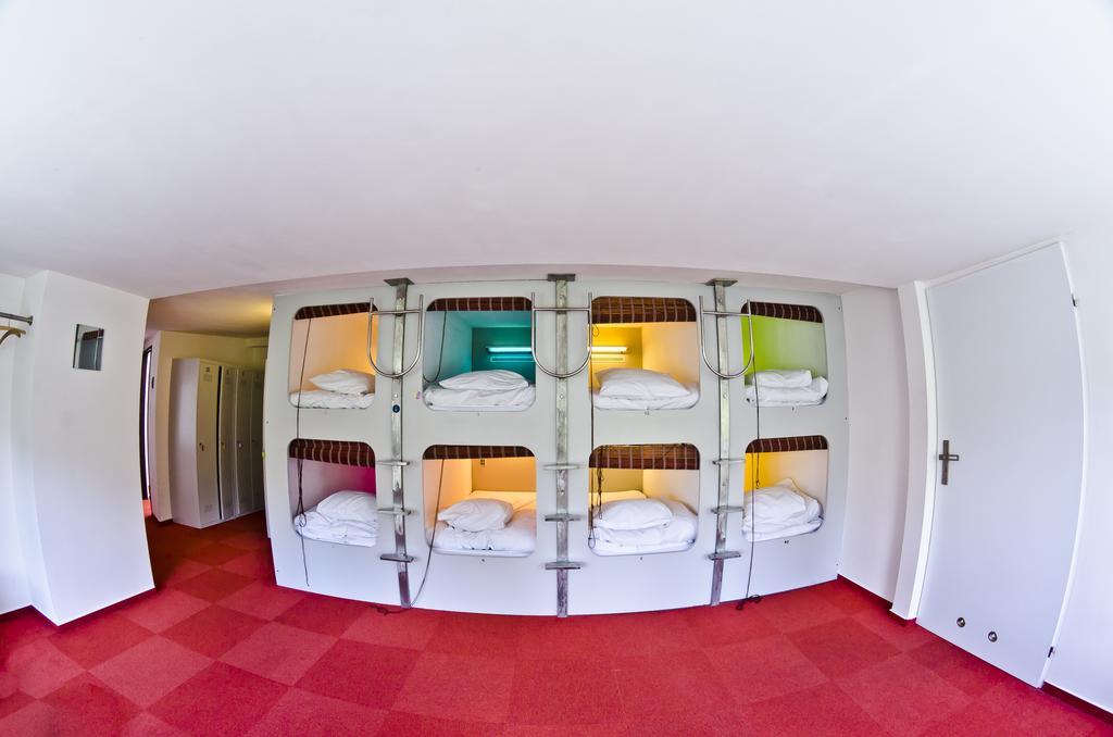 Wilson Hostel Warszawa Pokoj fotografie